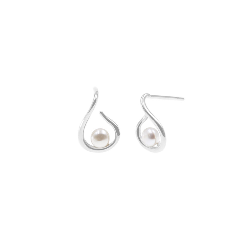 Aretes Perla Flor Noble Plata 925