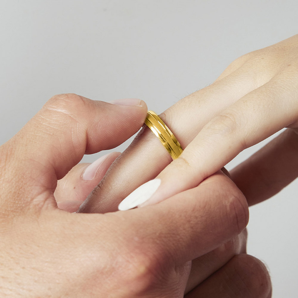 Aros de matrimonio de oro