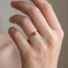 - Anillo Rubí Redondo Oro 18K