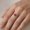 - Anillo Rubí Corazón Oro 18K